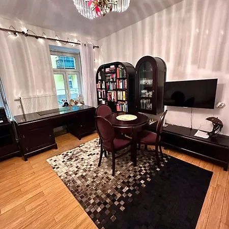 Cozy Flat Centrum Of * Varşova